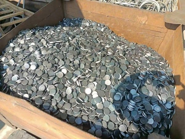 Lý do bạn nên chọn đơn vị thua mua nam châm phế liệu Hoàng Long